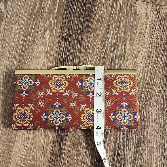 Bohemian Style Slim Clasp Wallet - Picture 3 of 5